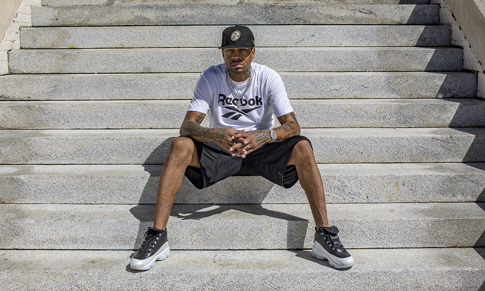 5分钟闪击马赛，圣吉罗斯收获建队128年首个欧冠主场进球