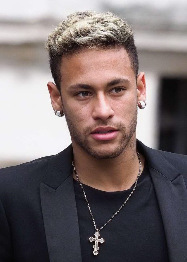 瓦尔迪：主帅希望克雷莫内塞成为黑马；马雷斯卡建议我来这踢球