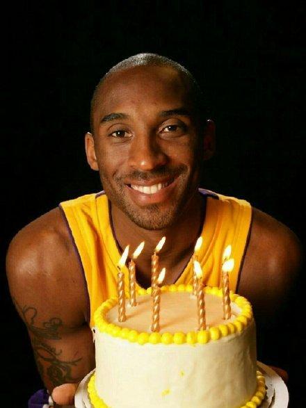 曼联重磅交易 锁定夏窗头号猎物 6000万镑挖角巴萨神锋 难度不小