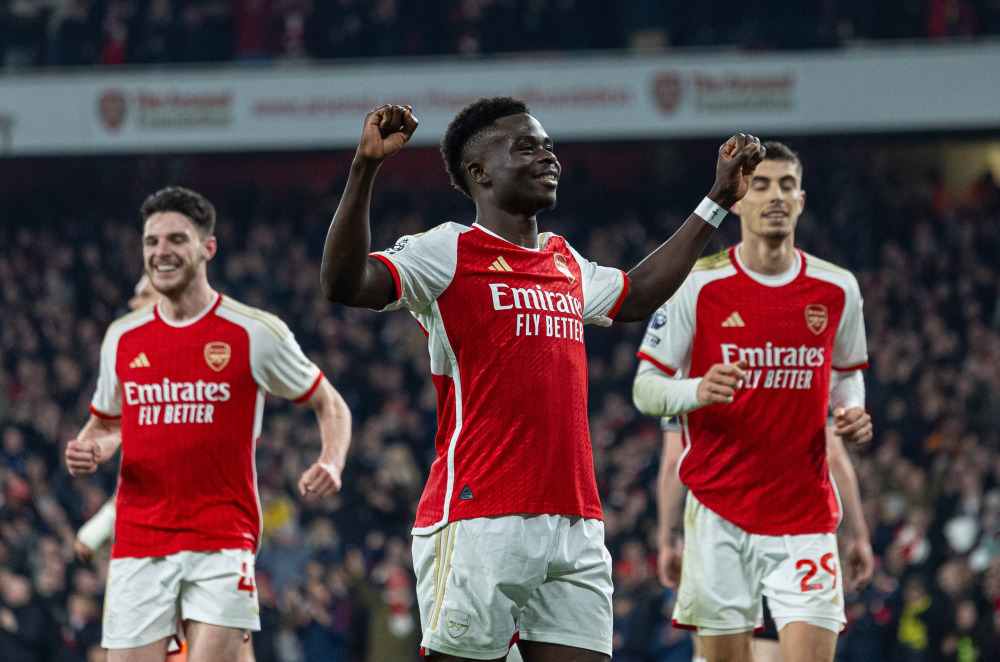 联盟唯一拥有！NBA官方正式公布詹姆斯23赛季纪念球衣补丁