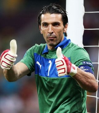 为什么棒球手套需要手工缝制