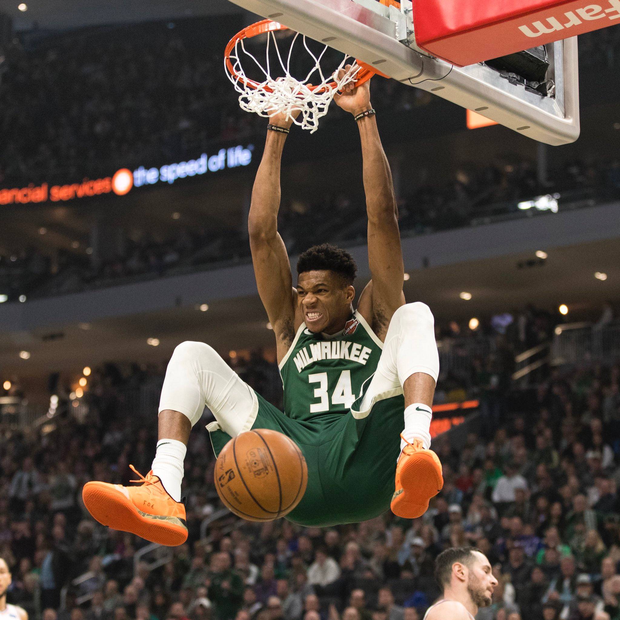 米兰客战都灵：特奥、菲利克斯出战，莱奥、普利希奇首发