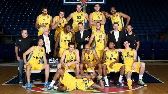 每体：巴萨对梅西重返诺坎普不知情，不清楚他是如何进入的